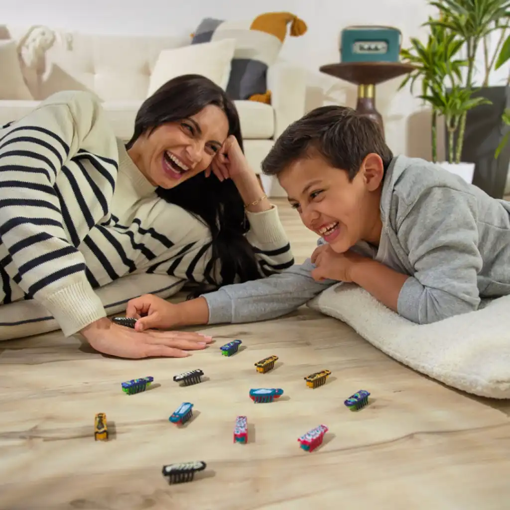 Fördern Sie technisches Denken durch Spielen mit STEM-Spielzeugen.