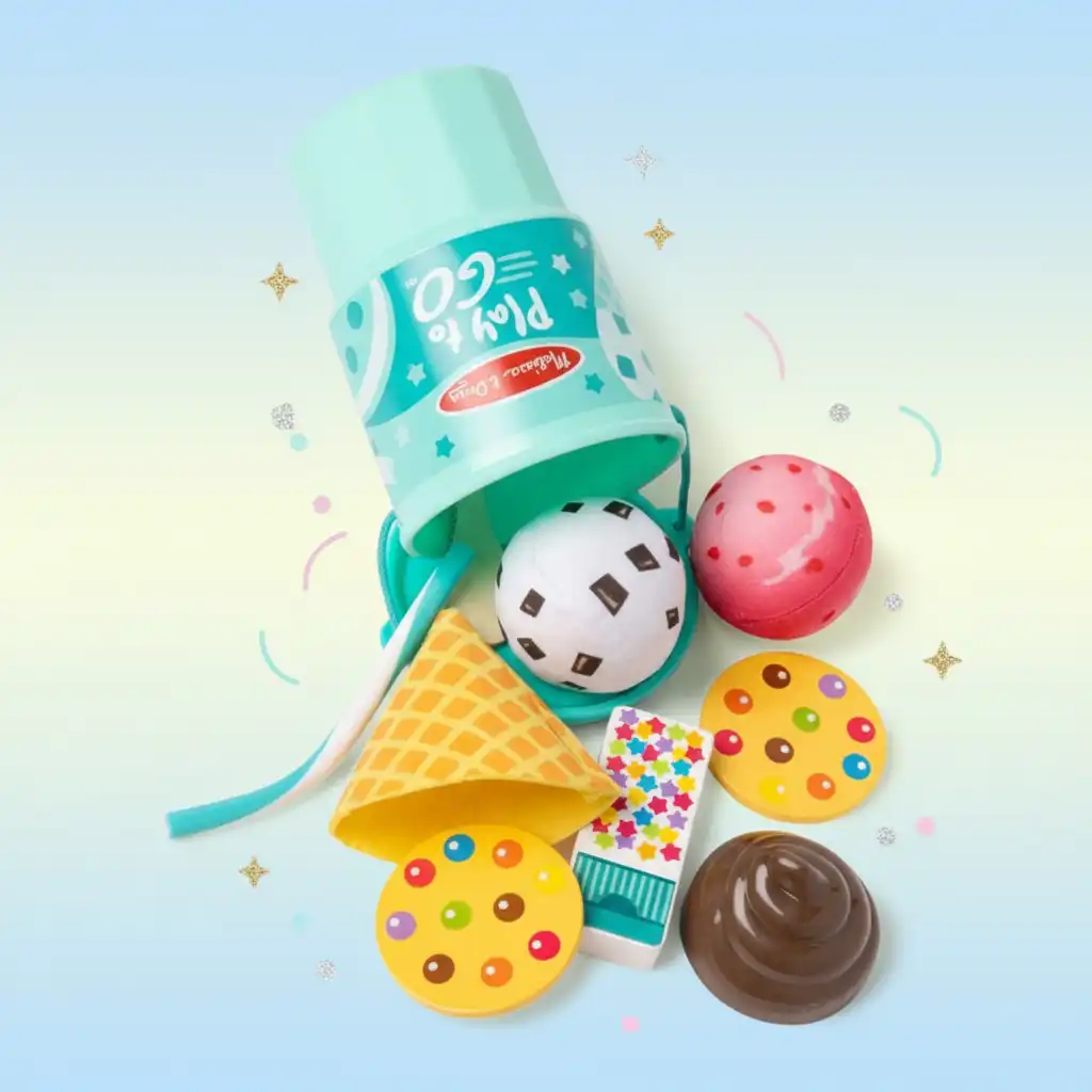 Detailverarbeitung von Holz- und Stoffaccessoires für perfektes Spiel.